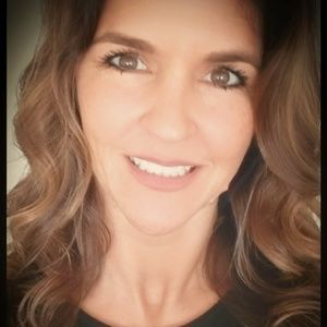 Meet your Posher, Deanna